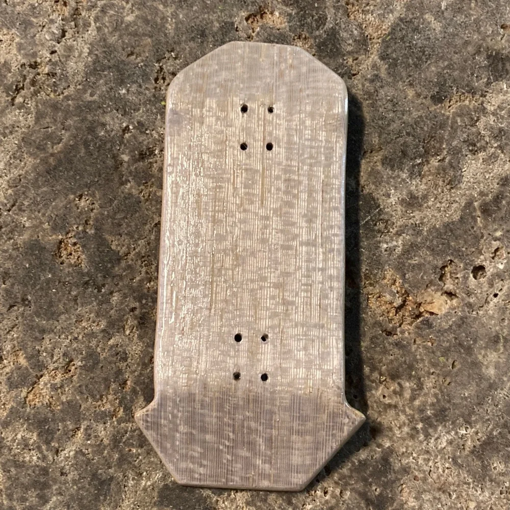 Pro fingerboard 5 ply Canadian maple